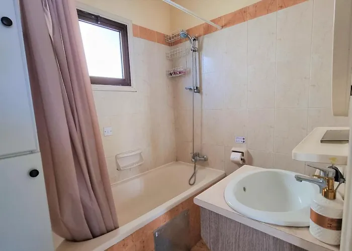 Comfy In A Shared Near Salt Lake With Internet And Netflix Daire *